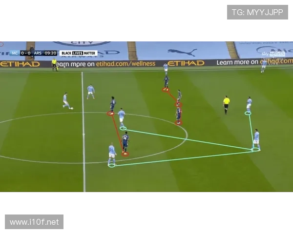 B费与厄德高:体系核心角色的战术对比分析 B费与厄德高:体系核心角色的战术对比分析