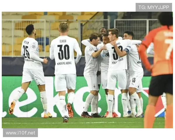 皇马状态波动加剧，大胜与失控交替显现