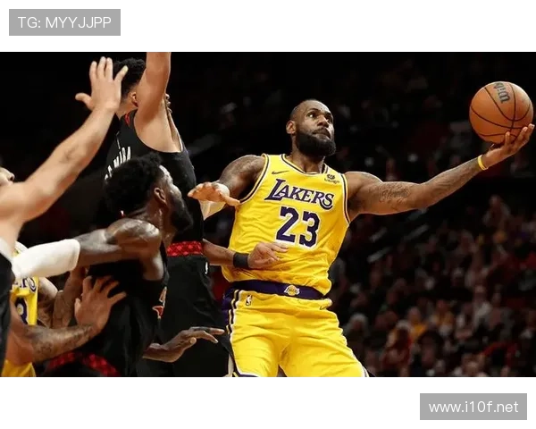 佩德里高强度比赛下的身体负荷与伤病风险分析 佩德里高强度比赛下的身体负荷与伤病风险分析