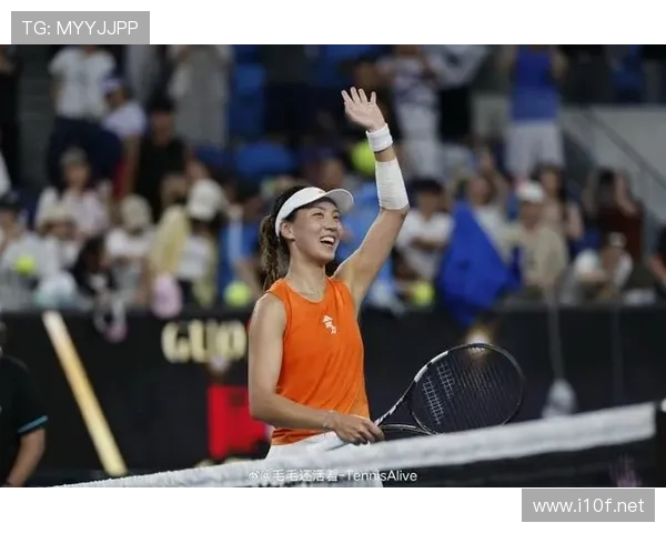 王欣瑜训练室里哼歌，比比赛还认真？感觉她平时肯定不止打比赛那么拼！