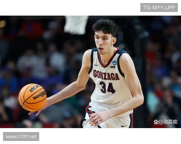 切特·霍姆格伦挡拆助攻提升掘金内线攻击效率